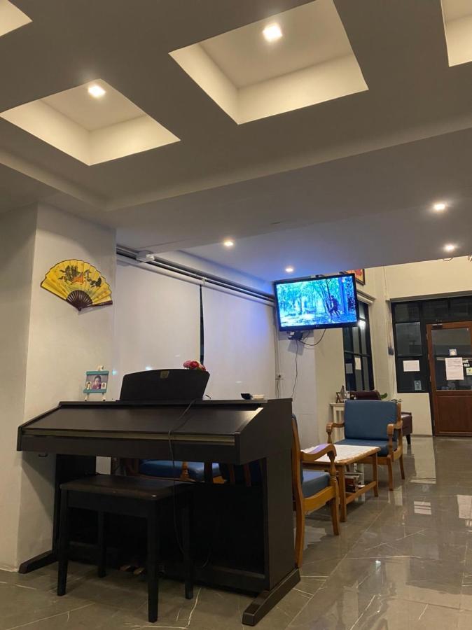 43 Home Bangkok Zewnętrze zdjęcie